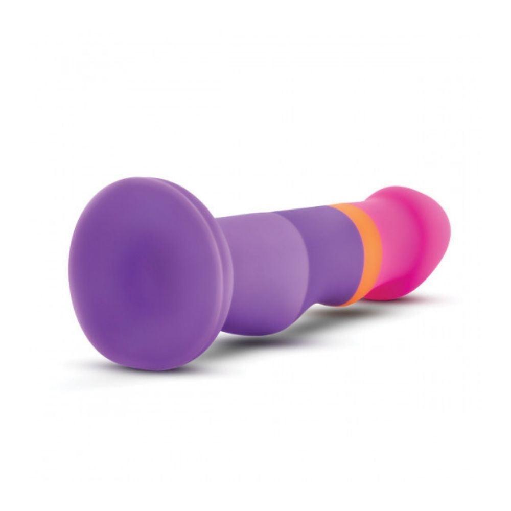 Avant D3 Summer Fling laying flat with the suction cup base at the forefront