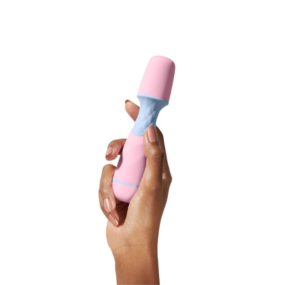 Pink Femme Funn FFIX Wand Mini held in hand